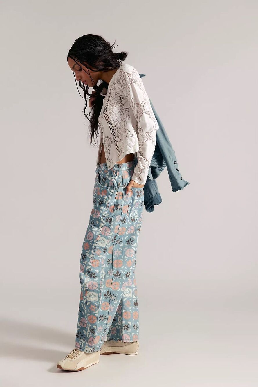 NWT - FREE PEOPLE We the Free Good Luck Printed Barrel Jeans  - 28 - Picture 4 of 4